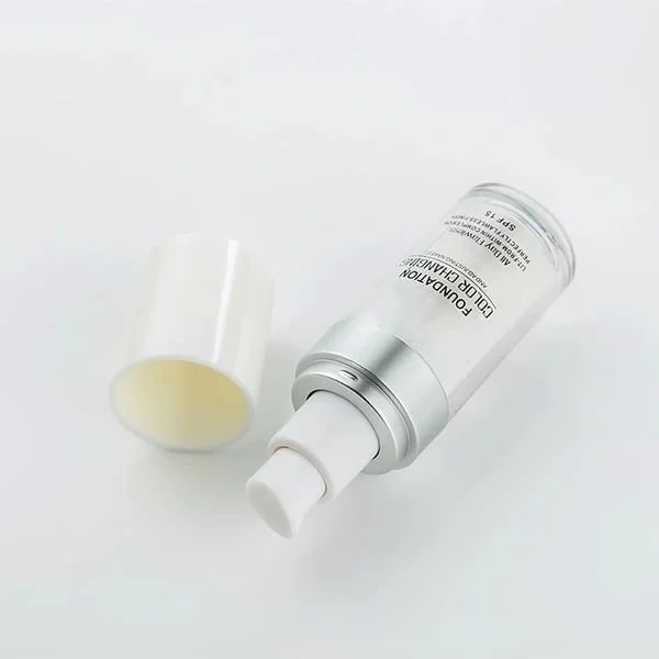 Colour Changing Mature Skin Foundation